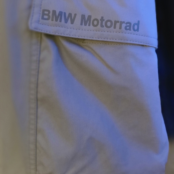BMW Men's SIZE LARGE BMW MOTORRAD RIDING PANTS - Picture 4 of 11